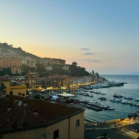 La Casetta In Piazza Porto Santo Stefano  Exterior photo